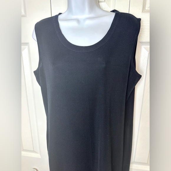 Exclusively MISOOK Black Knit Dress Scoop Neck Basic Acrylic Sleeveless Workwear - Picture 5 of 12